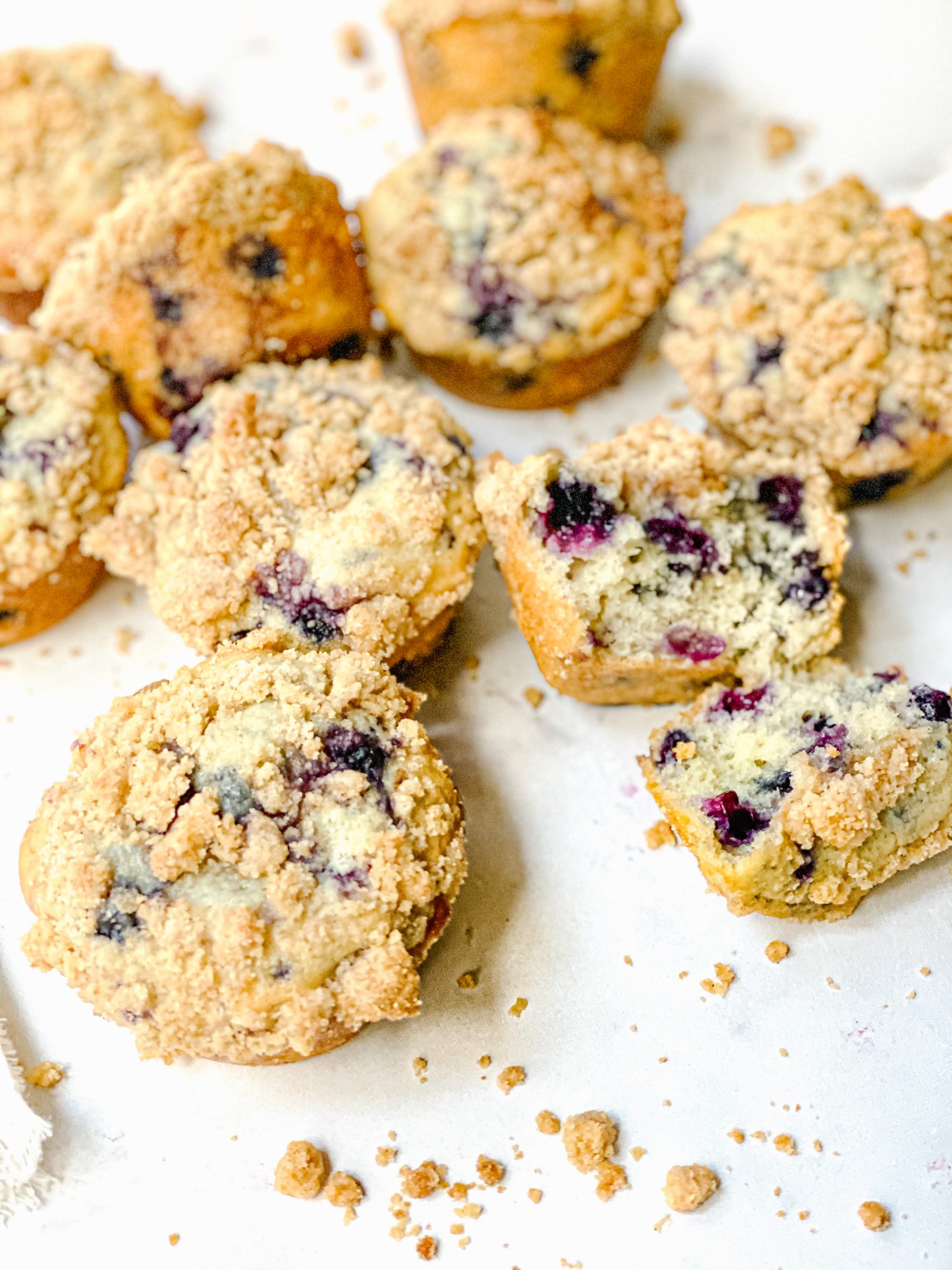 Cinnamon Crumble Top Blueberry Muffins - Plum Street Collective
